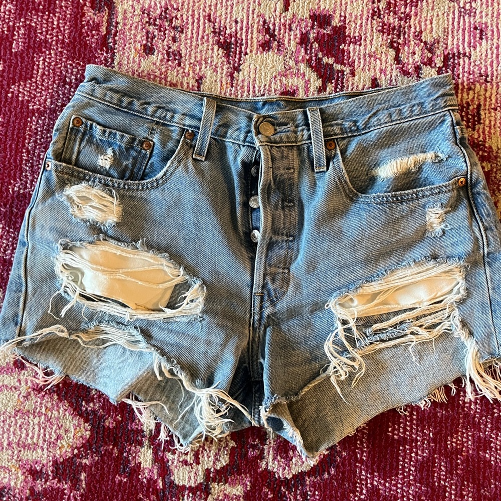 Levis denim shorts 501